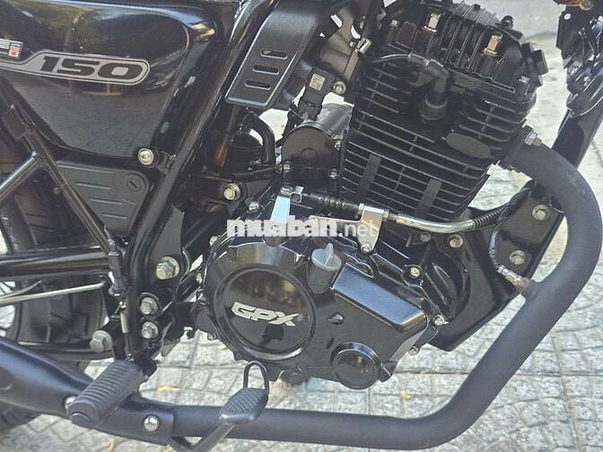 GPX Legend Fi150 2026 Xám 2000km