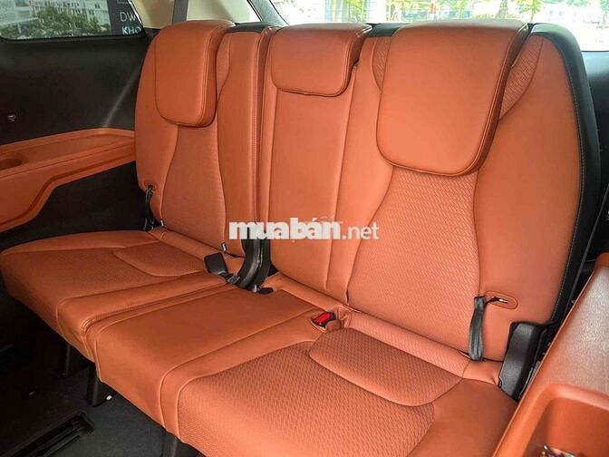 Kia Carnival 2023 2.2 Signature Trắng 67000 km