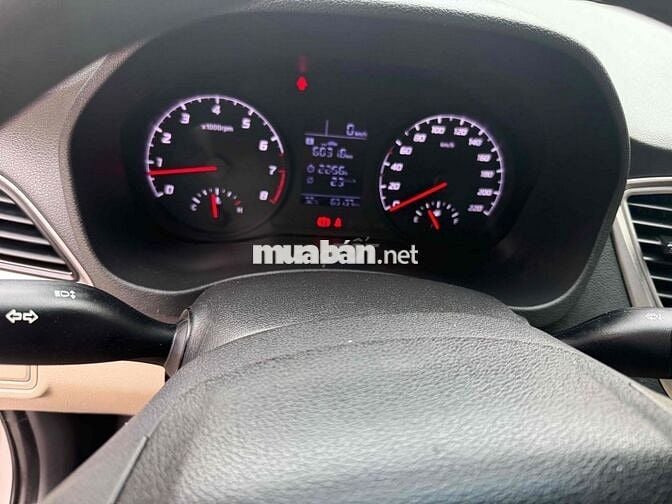 Hyundai Accent 2023 Số sàn Trắng 63000 km