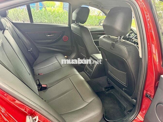 BMW 3 Series 320i 2018 nhập Đức siêu đẹp