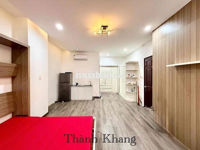 Cho Thuê Căn Hộ Cửa Sổ Hệ Tủ Đô Lớn Rộng 35m2 Ngay Toà Nhà Vietell Q10