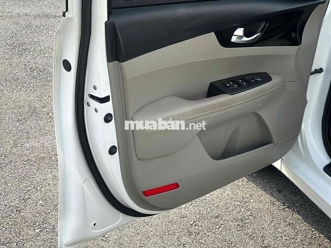Kia Cerato 2019 1.6 AT Luxury Trắng