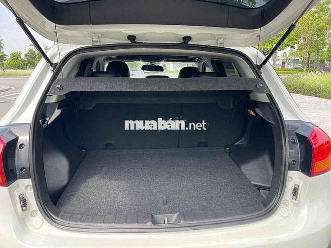 Mitsubishi Outlander 2.0 Sport GLS Trắng