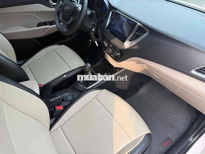 Hyundai Accent 2023 Số sàn Trắng 63000 km