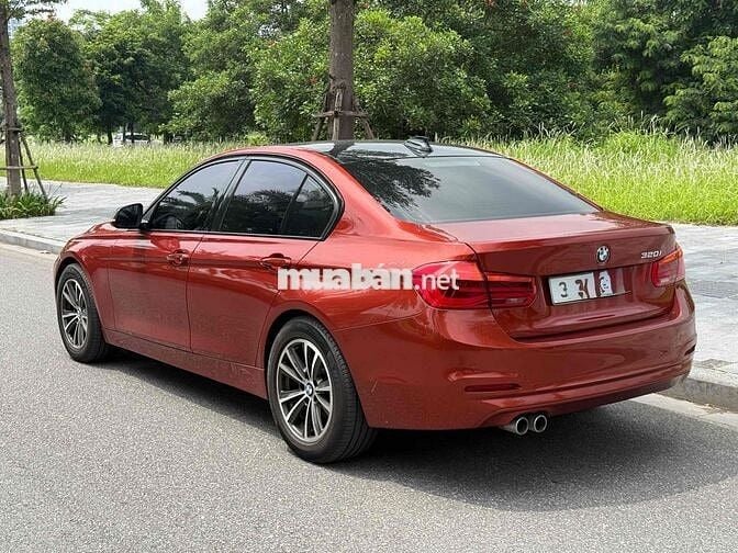 BMW 3 Series 320i 2018 nhập Đức siêu đẹp
