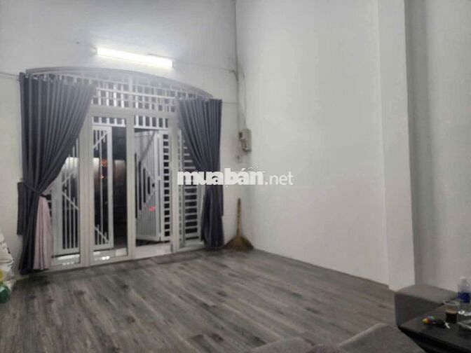 Cho thuê nhà 1,5 tầng MT NẠI HIÊN ĐÔNG 9 - Có 3PN giá 12tr/tháng