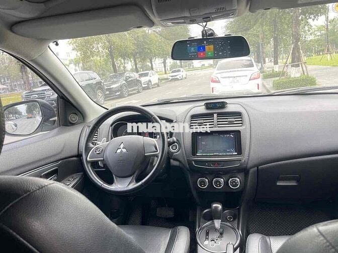Mitsubishi Outlander Sport 2.0 2014 Trắng