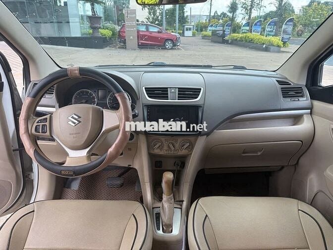 Suzuki Ertiga 2017 Trắng Tự động 141.000 KM
