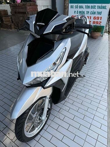 Honda Click Thái 125 Bạc