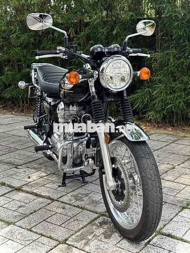 Kawasaki W800 2025