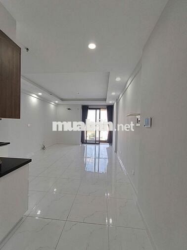 HOT! Cho thuê Studio 4tr5 rèm, giàn phơi, máy lạnh, hút mùi - ở liền
