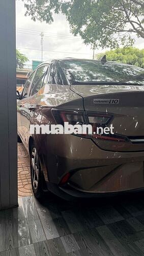 Hyundai Grand i10 AT 2022 dki 2023 Vàng cát