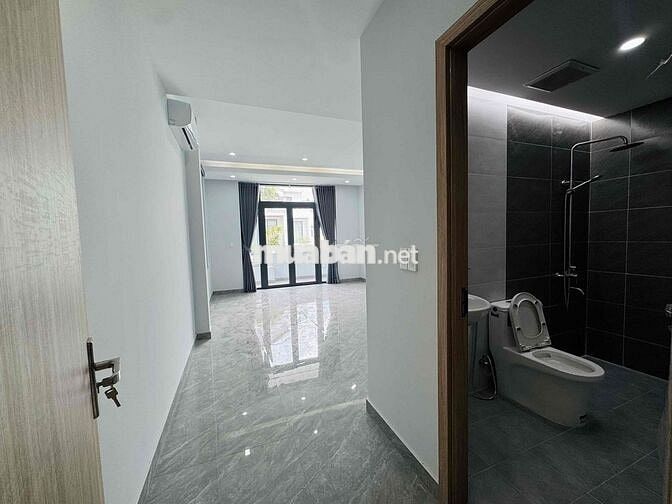 Cho thuê biệt thự đẹp đường Bình Lợi, BT. DT 7x20m. Giá 42tr/tháng