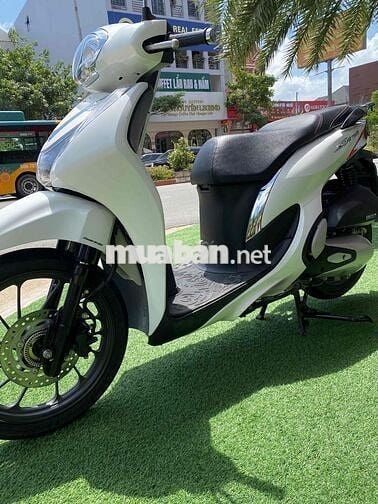 Honda SH Mode Trắng 59-GA 072.98