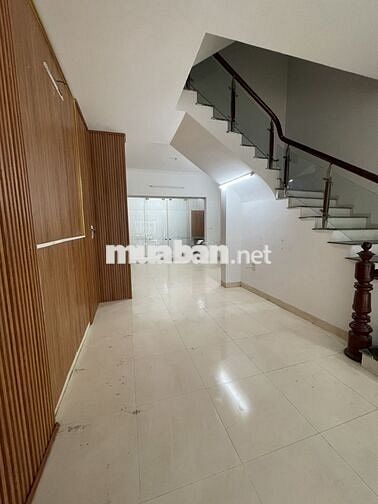 Cho thuê liền kề Văn Phú 70m2, 4 tầng, 17tr/th xe oto đỗ cửa