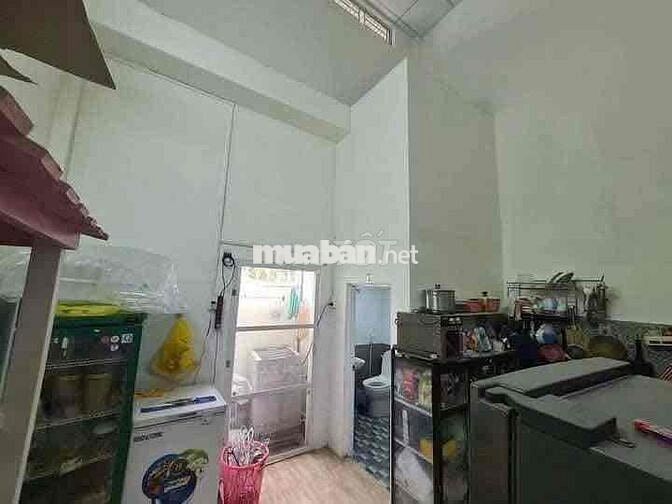 Bán nhà Phạm Thế Hiển cầu Nguyễn Văn Cừ Quận 8. 65m2 - 2 Tầng - 3 PN