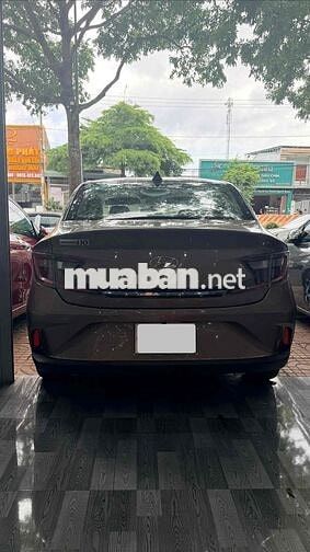 Hyundai Grand i10 AT 2022 dki 2023 Vàng cát