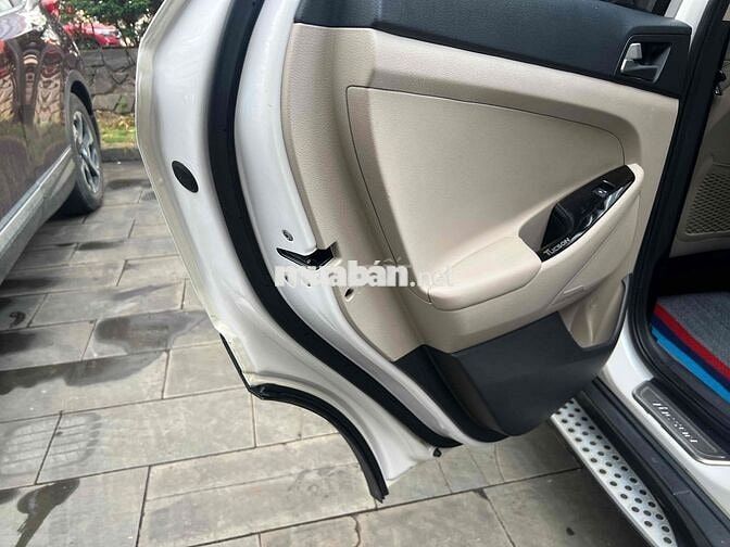 Hyundai Tucson 2018 2.0 ATH - 60000 km