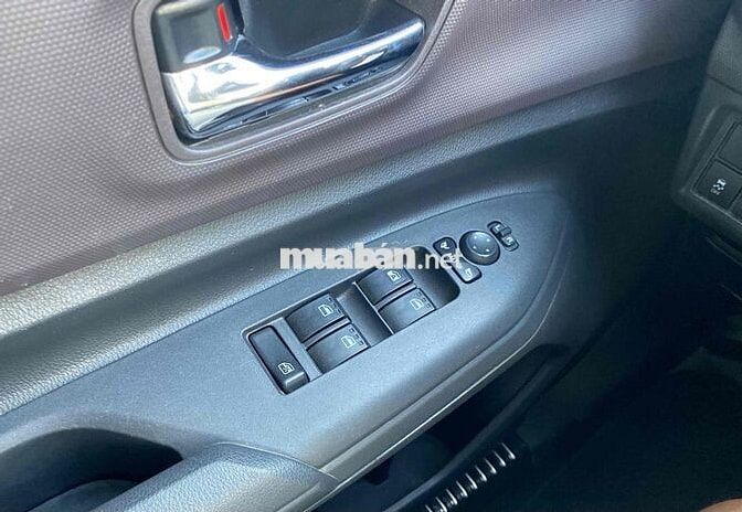 Toyota Avanza 1.5AT 2024 Số tự động Trắng