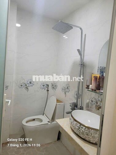 💢Cho thuê nhà 1trệt 3lầu 5pn 5wc 1bếp Có than máy