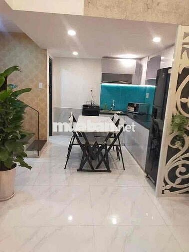 Cho thuê nhà kiệt Trưng Nữ Vương - Hải Châu,Full nội thất