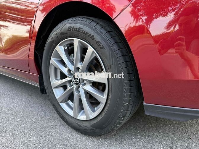 Mazda 3 Luxury 2023 Đỏ Pha Lê Lướt 2.3v km
