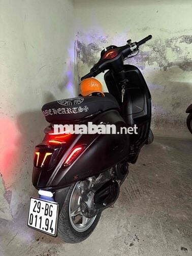 Piaggio Sprint 150cc 2024 Đen