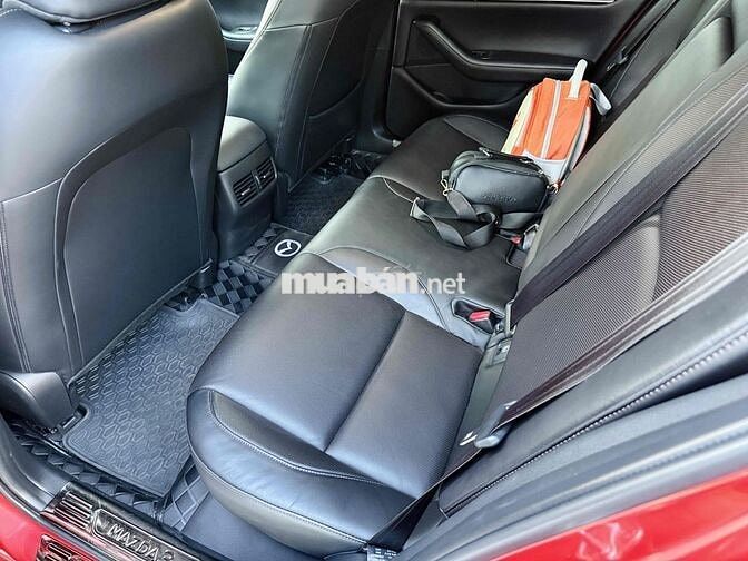 Mazda 3 Luxury 2023 Đỏ Pha Lê Lướt 2.3v km