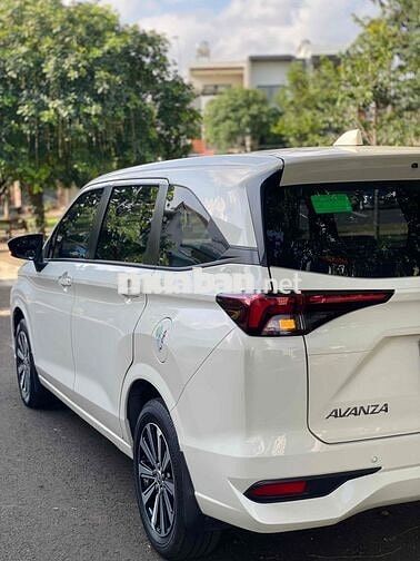 Toyota Avanza 1.5AT 2024 Số tự động Trắng
