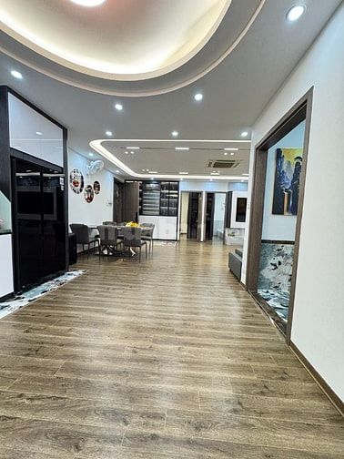 Gia đình nhiều thế hệ mua ngay CHCC 127m2 4 phòng ngủ giá chỉ 8 tỷ hơn