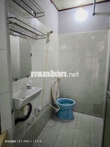 Phòng trọ 20m2 Phạm Thế Hiển Q8, gần Parc Mall, Bệnh viện Q8, Đại học 