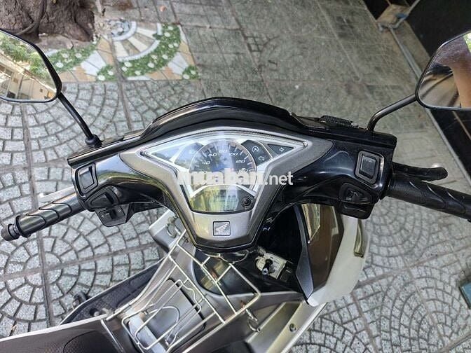 Honda Air Blade 2015 Trắng bạc