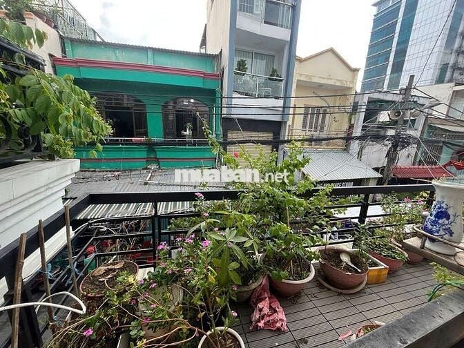 Cho thuê nhà nguyên căn mặt tiền hẻm Huỳnh Tấn Phát gần khu chế xuất 