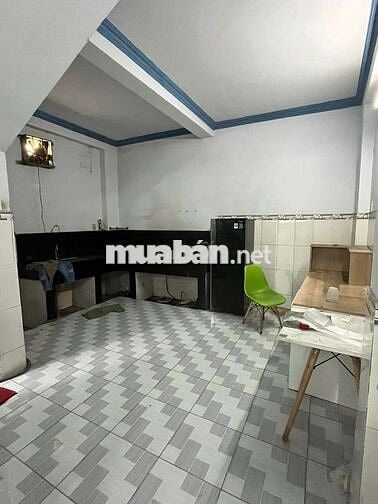 Cho thuê nhà nguyên căn mặt tiền hẻm Huỳnh Tấn Phát gần khu chế xuất 