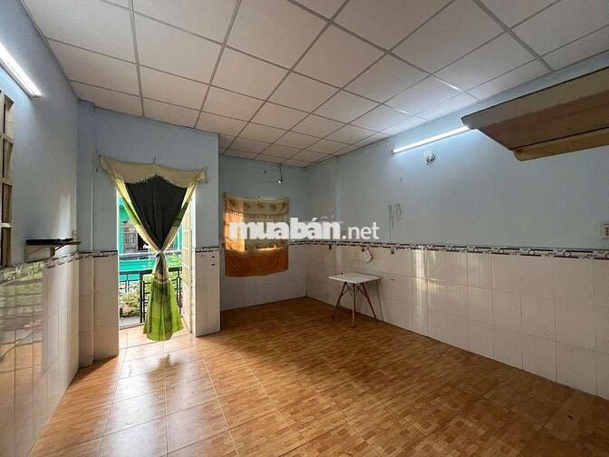 Cho thuê nhà nguyên căn mặt tiền hẻm Huỳnh Tấn Phát gần khu chế xuất 