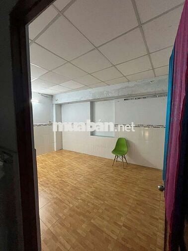 Cho thuê nhà nguyên căn mặt tiền hẻm Huỳnh Tấn Phát gần khu chế xuất 