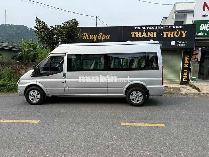 Xe khách Ford Transit 16 chỗ Bạc