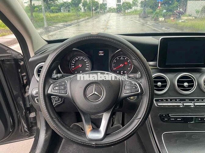 Mercedes-Benz C200 2017 Đen Tự động 9 cấp