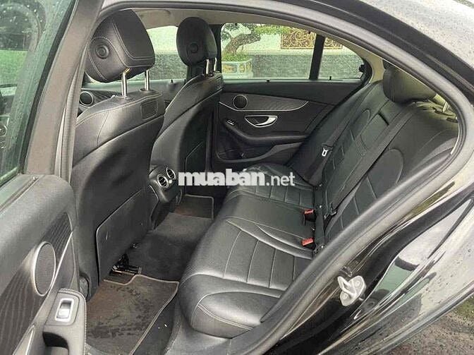 Mercedes-Benz C200 2017 Đen Tự động 9 cấp