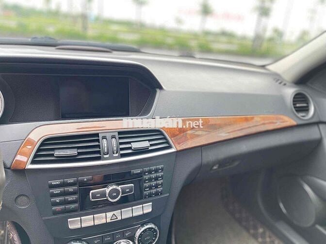 Mercedes C250 2011 Trắng 1.8L