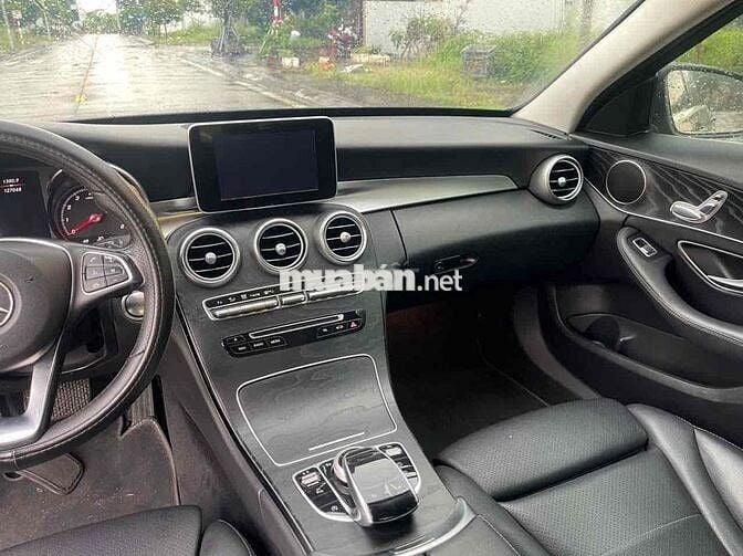 Mercedes-Benz C200 2017 Đen Tự động 9 cấp
