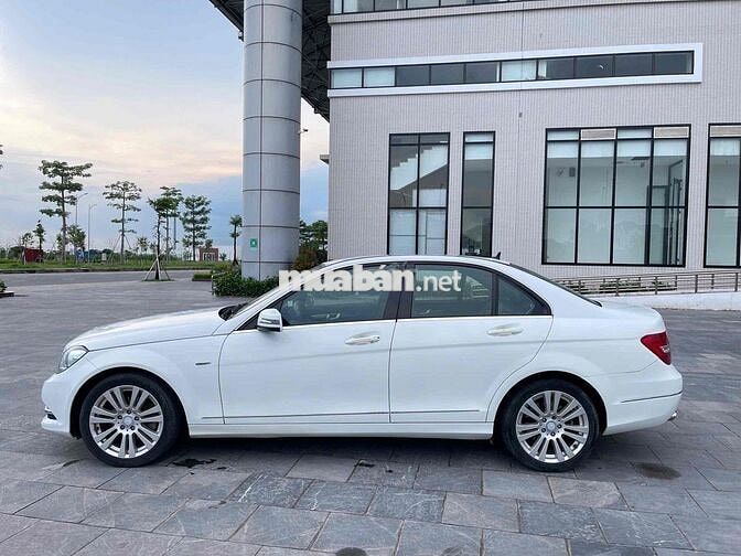 Mercedes C250 2011 Trắng 1.8L