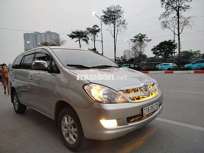 Toyota Innova 2008 Số sàn Bạc 150.000 km