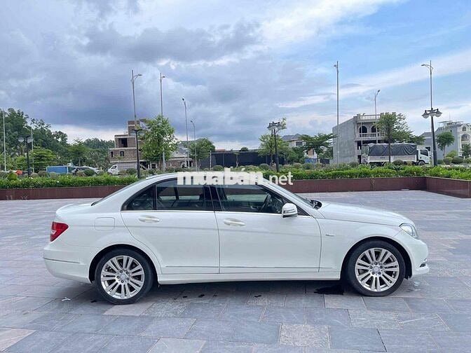 Mercedes C250 2011 Trắng 1.8L
