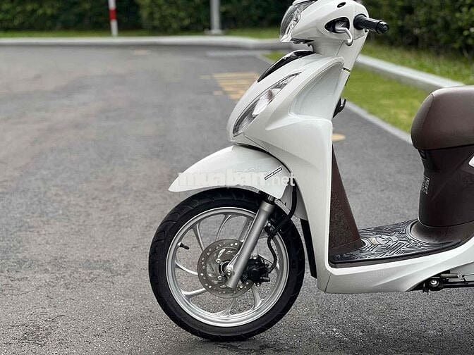 Vision 2022 Trắng Nâu Khóa SMARTKEY BSTP 9Chủ