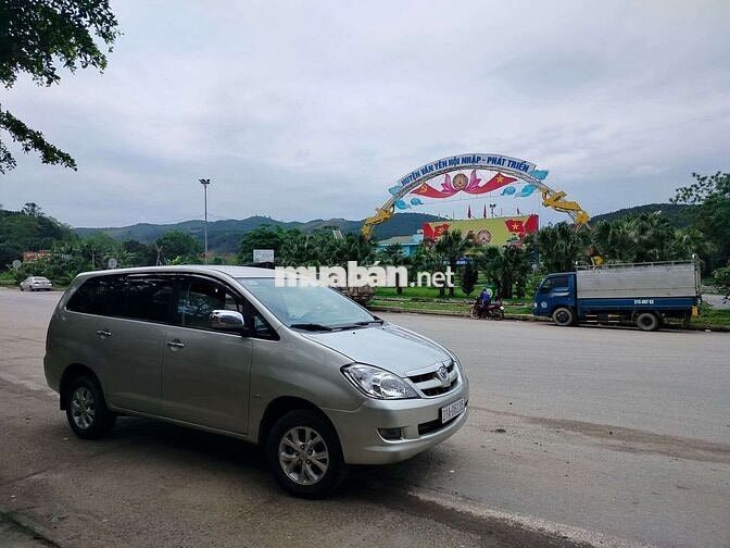 Toyota Innova 2008 Số sàn Bạc 150.000 km