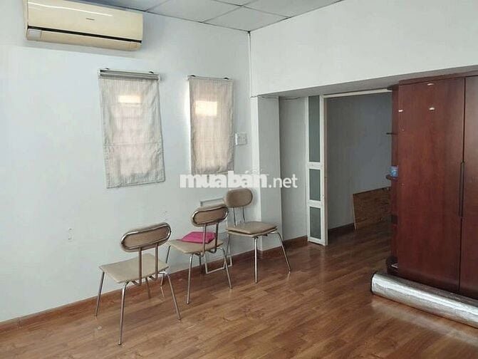 NHÀ KHU CÁ SẤU HOA CÀ GẦN PHẠM VĂN ĐỒNG. 2TẦNG 3PN 2WC FULL NỘI THẤT