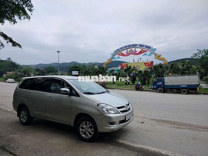 Toyota Innova 2008 Số sàn Bạc 150.000 km