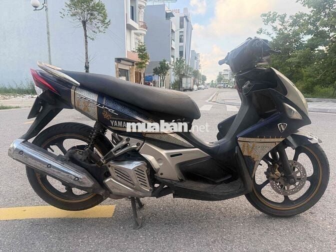 Yamaha Nouvo LX 135cc Xanh bạc Tự động