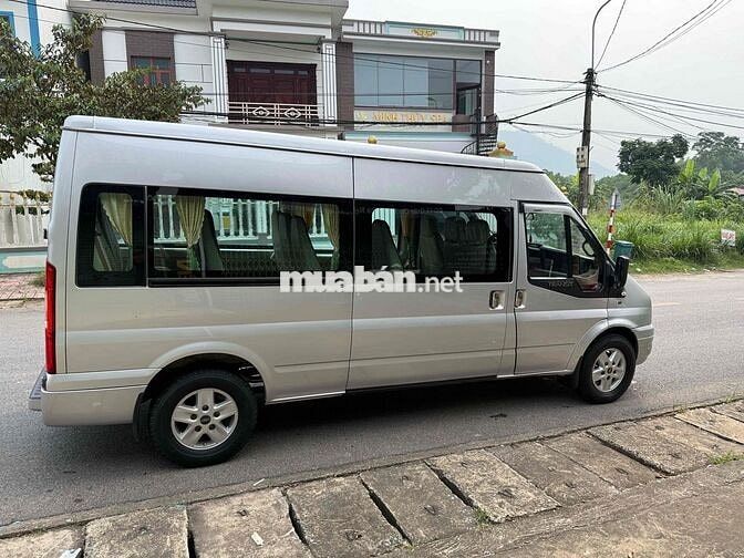 Xe khách Ford Transit 16 chỗ Bạc